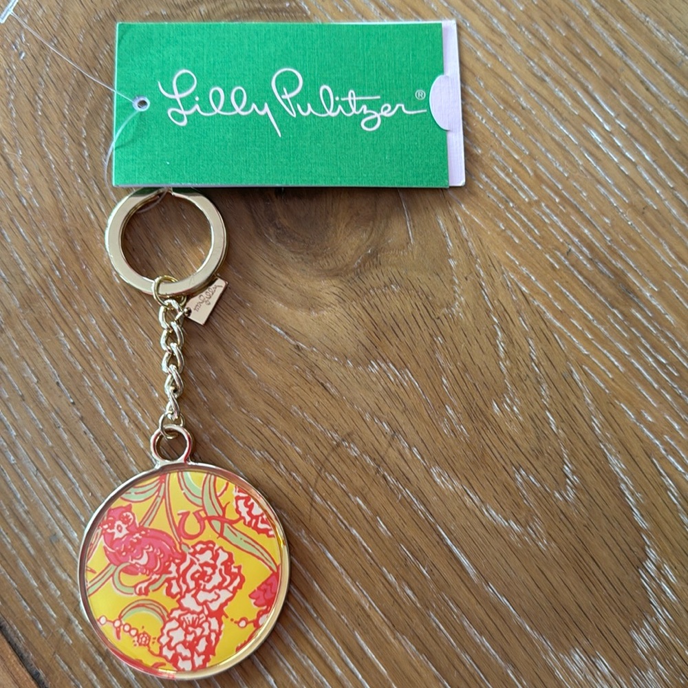 Chi Omega x Lilly Pulitzer key chain NWT
